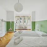 Central Apartment For City Explorers 222